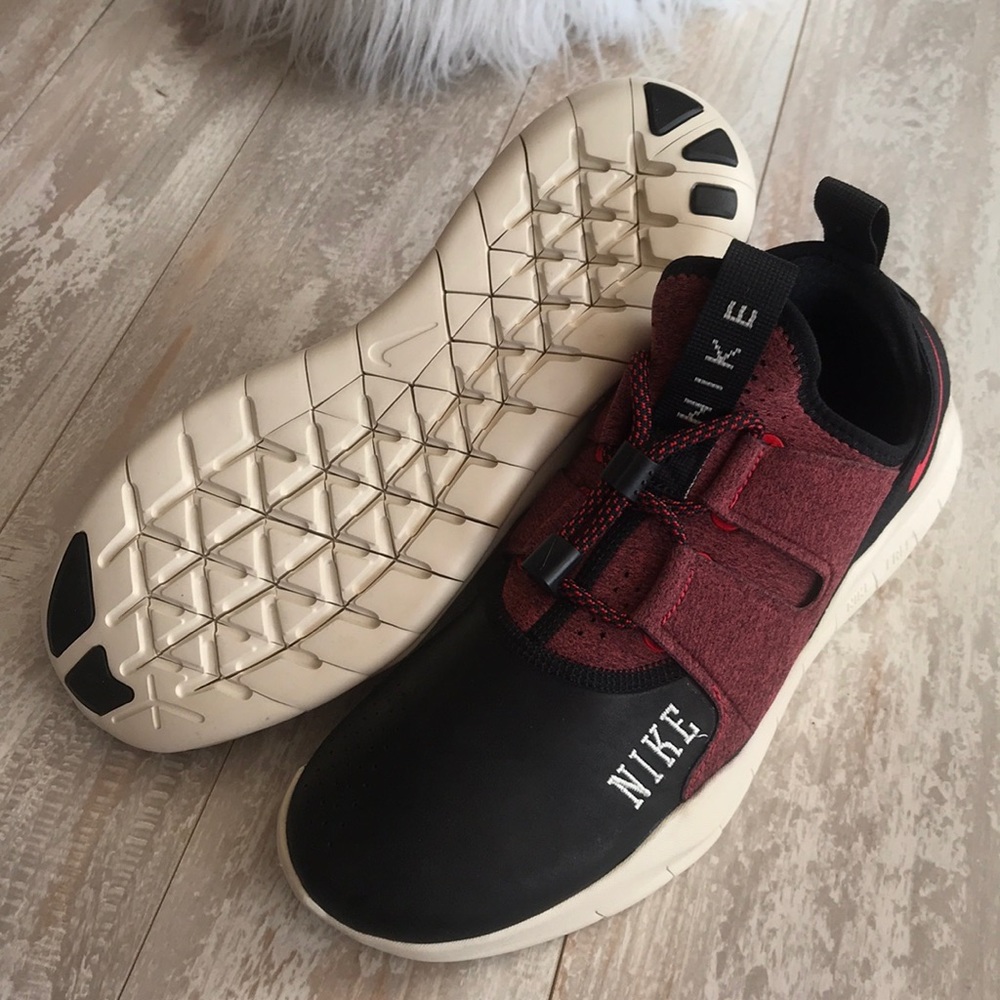 NWT Nike Free RN cmtr varsity Rare - Picture 7 of 8
